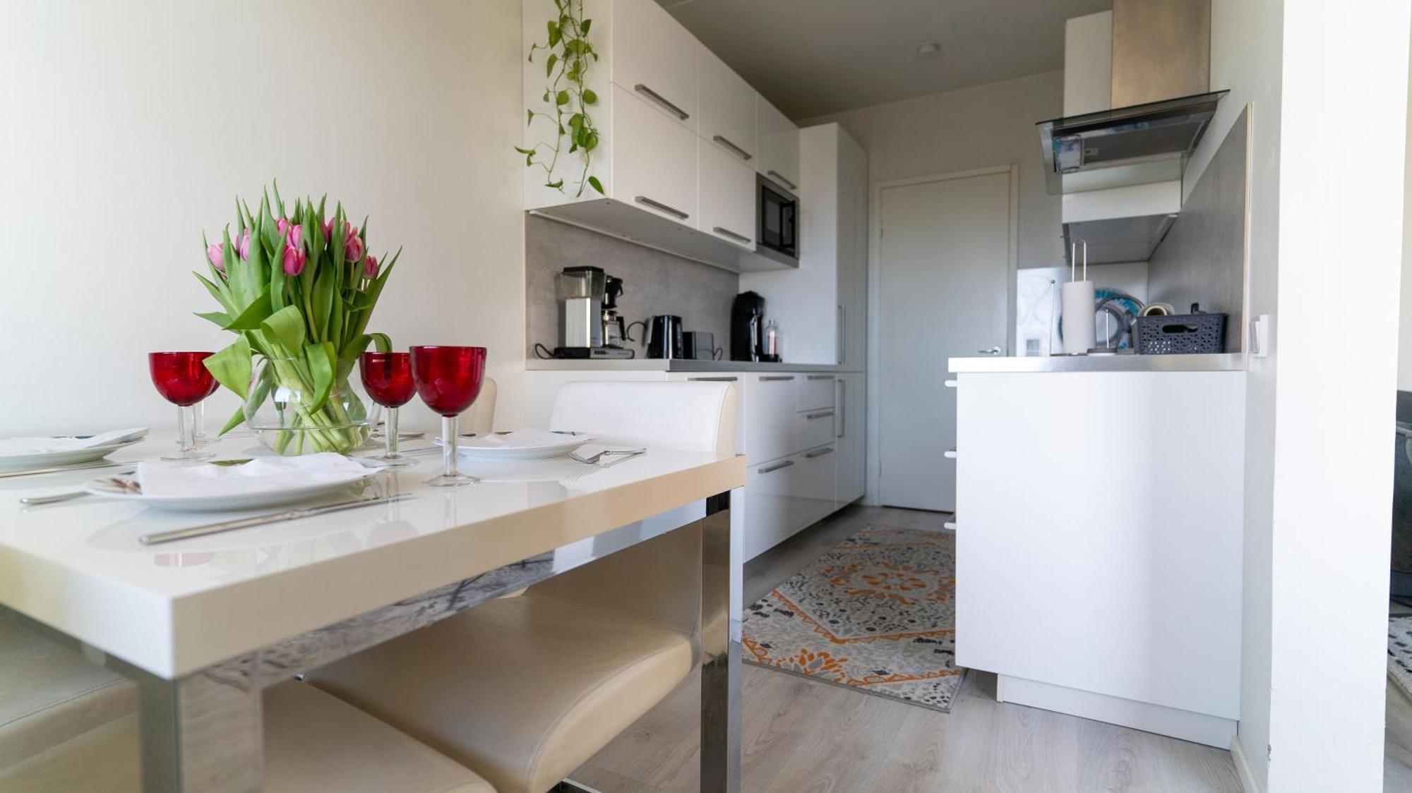 Spacious 68M2 Apartment With Fabulous Forest View And Aircon Järvenpää エクステリア 写真